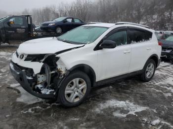  Salvage Toyota RAV4