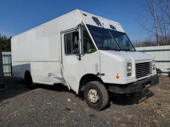  Salvage Freightliner Mt45