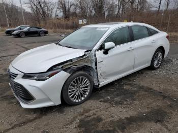  Salvage Toyota Avalon