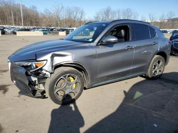  Salvage Alfa Romeo Stelvio