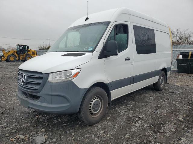  Salvage Mercedes-Benz Sprinter