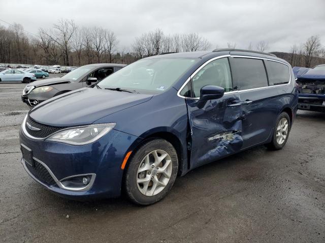  Salvage Chrysler Pacifica
