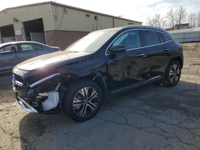  Salvage Mercedes-Benz GLA