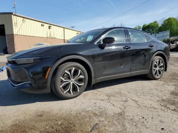 Salvage Toyota Crown Xle