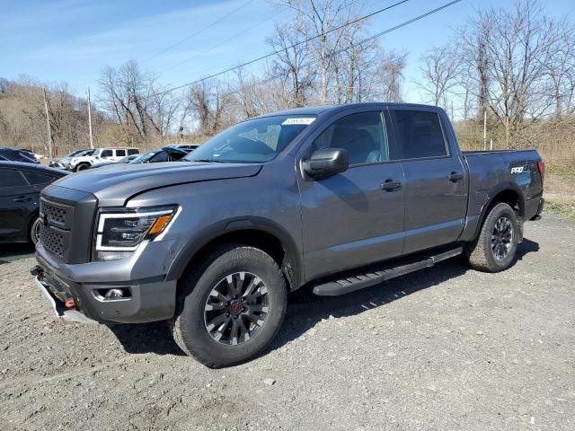  Salvage Nissan Titan