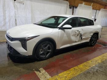  Salvage Kia K4 Lx