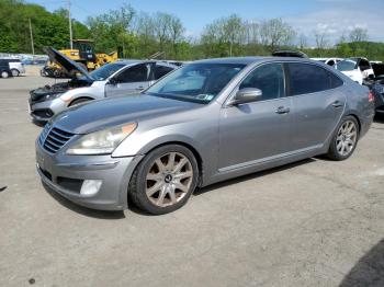  Salvage Hyundai Equus