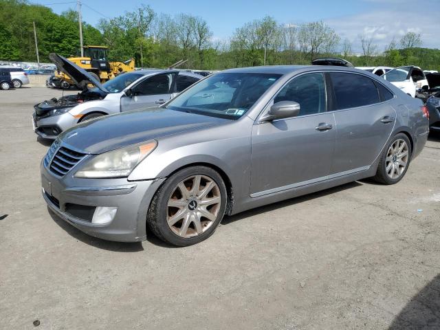  Salvage Hyundai Equus