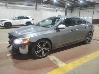  Salvage Volvo S60