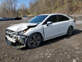  Salvage Subaru Legacy