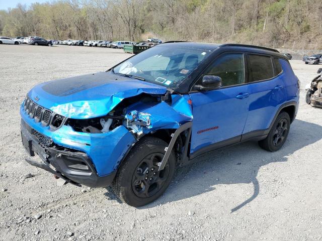  Salvage Jeep Compass