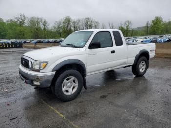  Salvage Toyota Tacoma