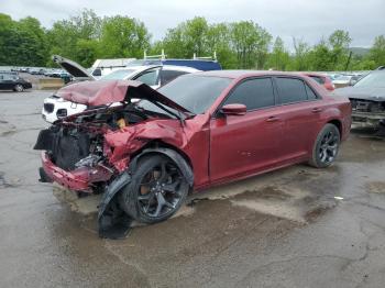  Salvage Chrysler 300