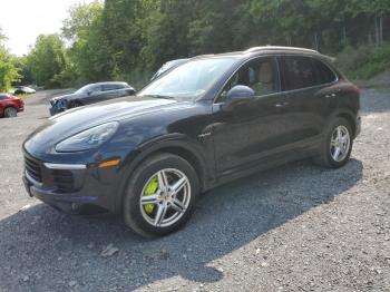  Salvage Porsche Cayenne