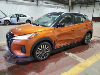  Salvage Nissan Kicks