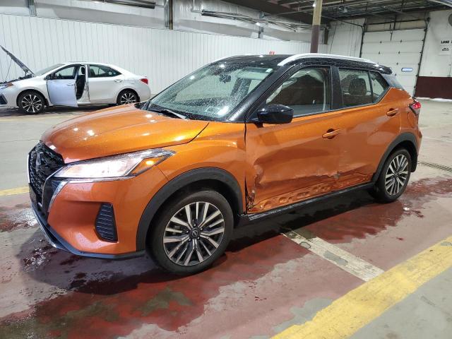  Salvage Nissan Kicks