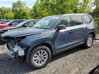  Salvage Toyota Grand High
