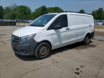  Salvage Mercedes-Benz Metris