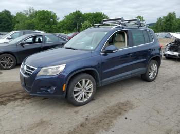  Salvage Volkswagen Tiguan