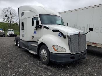  Salvage Kenworth T680