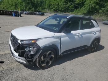  Salvage Hyundai VENUE