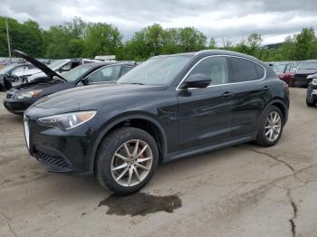 Salvage Alfa Romeo Stelvio