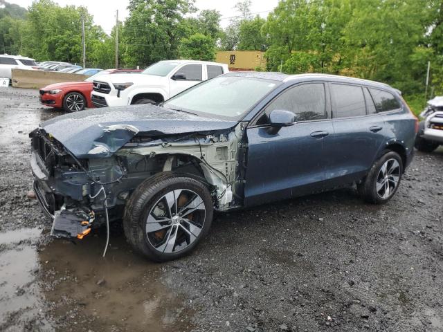  Salvage Volvo V60