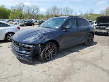  Salvage Porsche Macan