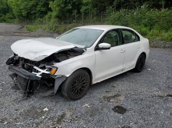  Salvage Volkswagen Jetta