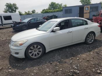  Salvage Hyundai Genesis