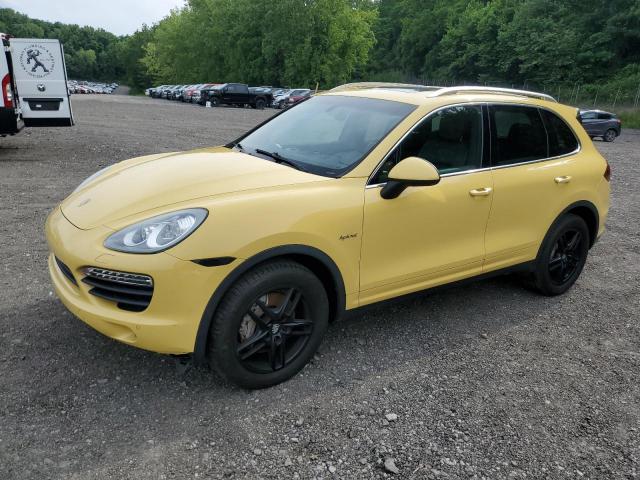  Salvage Porsche Cayenne