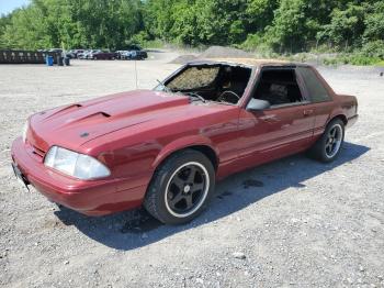  Salvage Ford Mustang