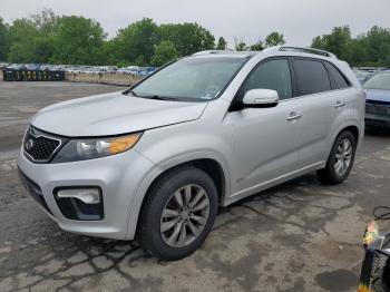 Salvage Kia Sorento