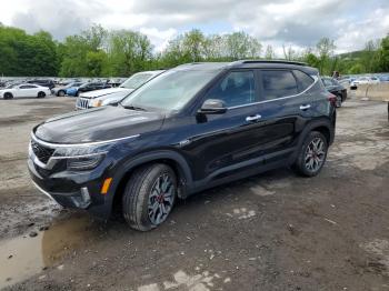  Salvage Kia Seltos