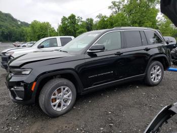  Salvage Jeep Grand Cherokee