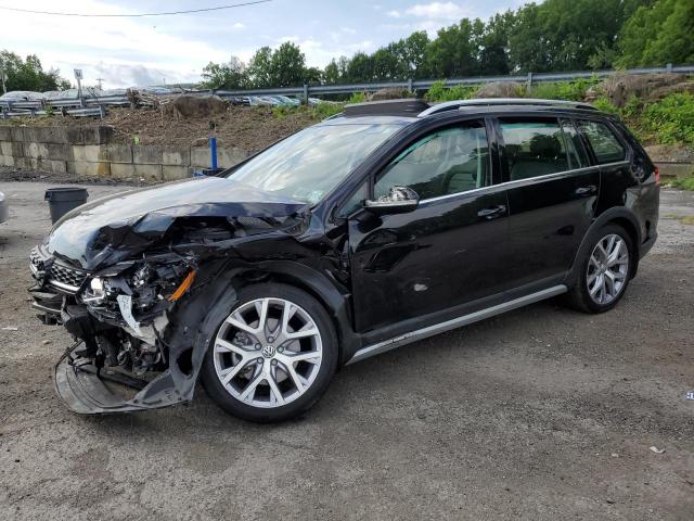  Salvage Volkswagen Golf