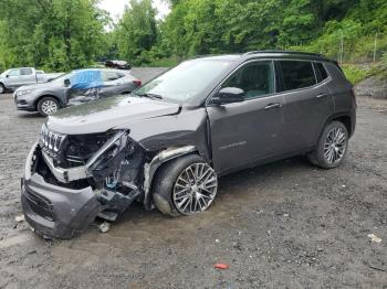  Salvage Jeep Compass