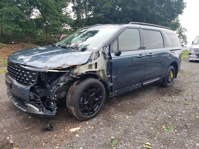  Salvage Kia Carnival