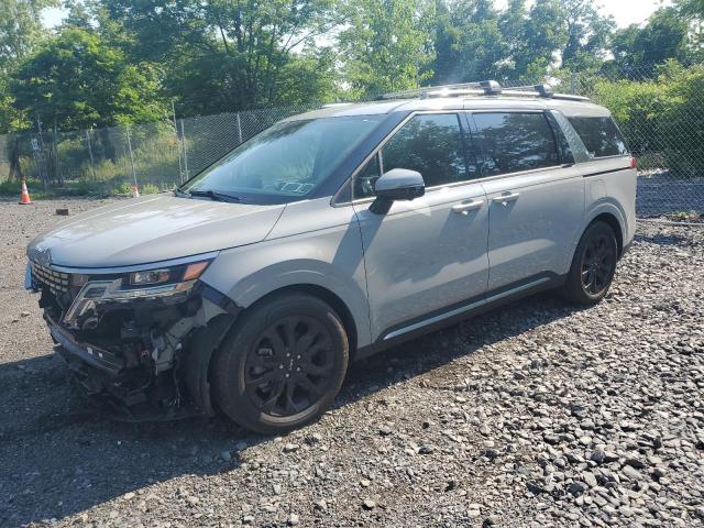  Salvage Kia Carnival