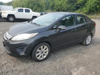  Salvage Ford Fiesta
