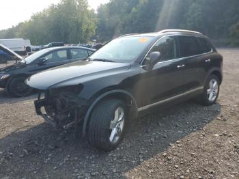  Salvage Volkswagen Touareg