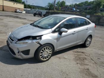  Salvage Ford Fiesta