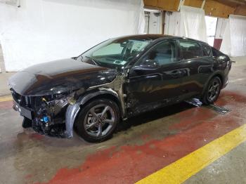  Salvage Kia K4 Lx