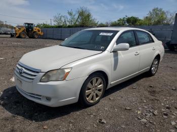  Salvage Toyota Avalon