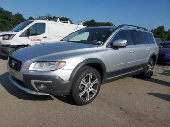  Salvage Volvo XC70