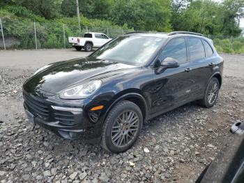  Salvage Porsche Cayenne