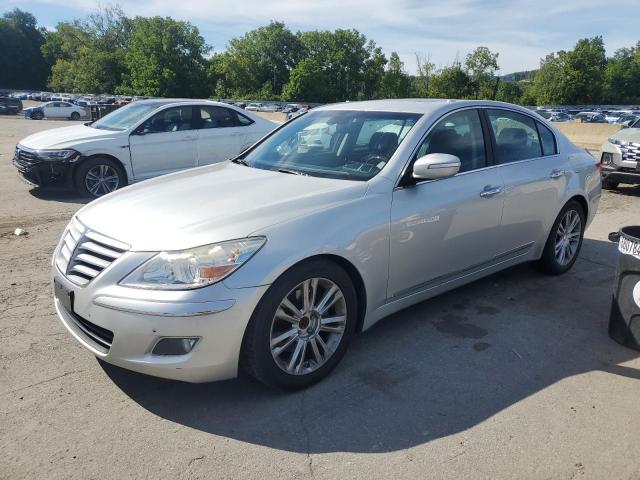  Salvage Hyundai Genesis