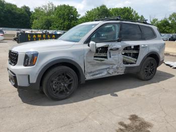  Salvage Kia Telluride