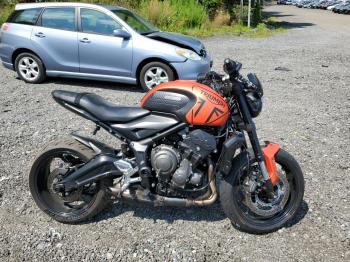  Salvage Triumph Motorcycle Trident 66