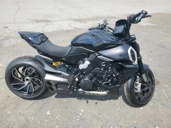  Salvage Ducati Diavel V4